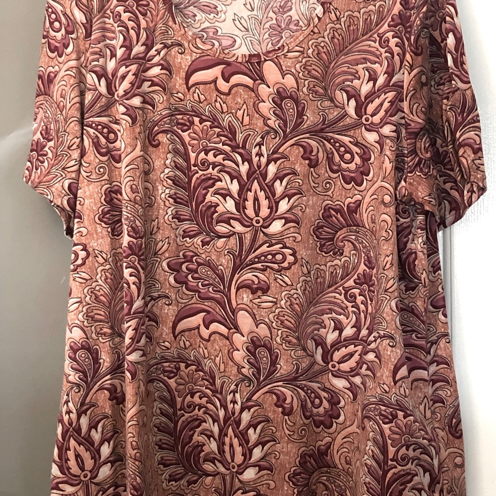 LuLaRoe Perfect-T